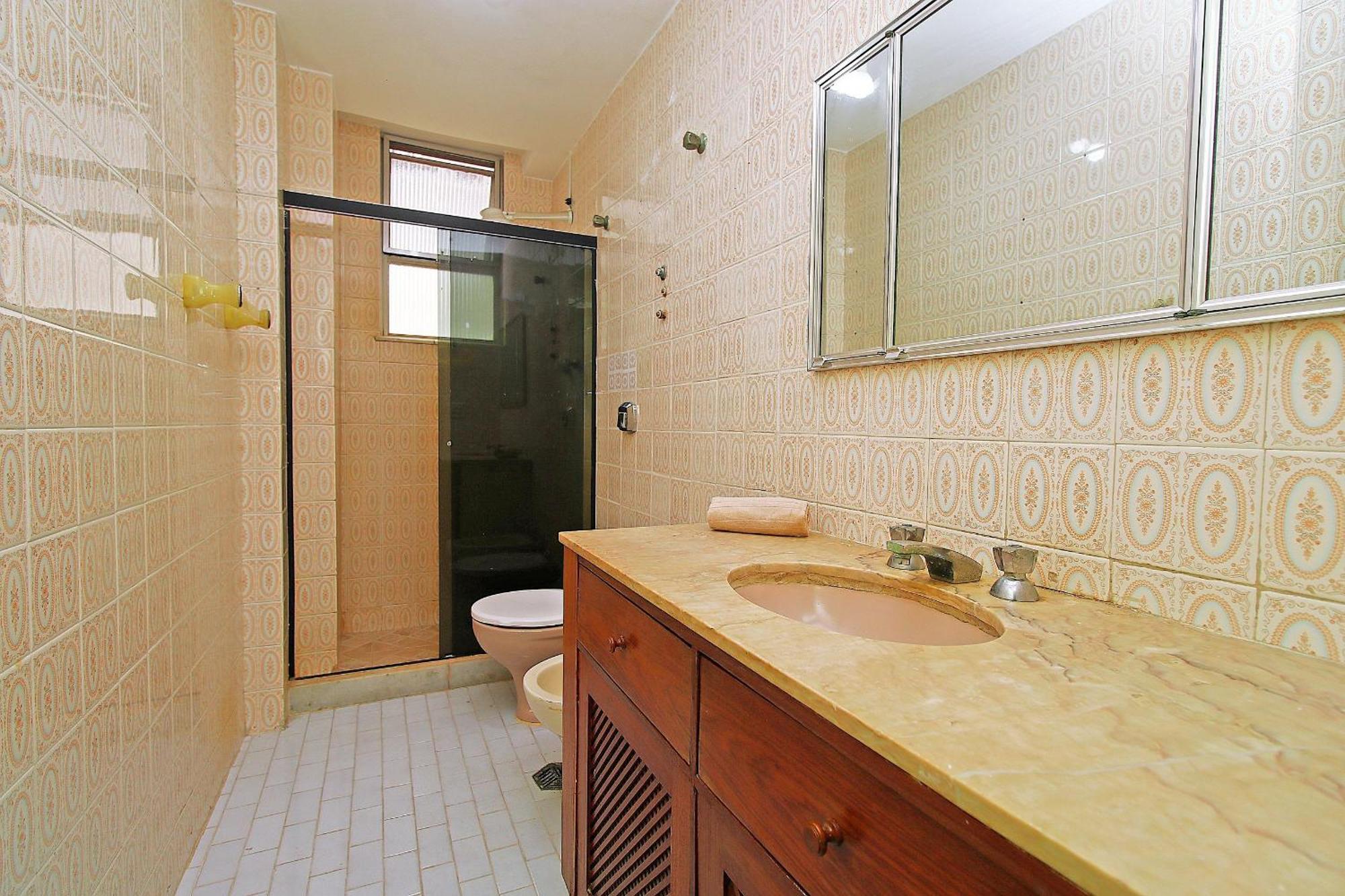 Apartment Silencioso 6 Pessoas, 2 Quadras Da Praia, Proximo A Bares, Restaurantes E Metro
